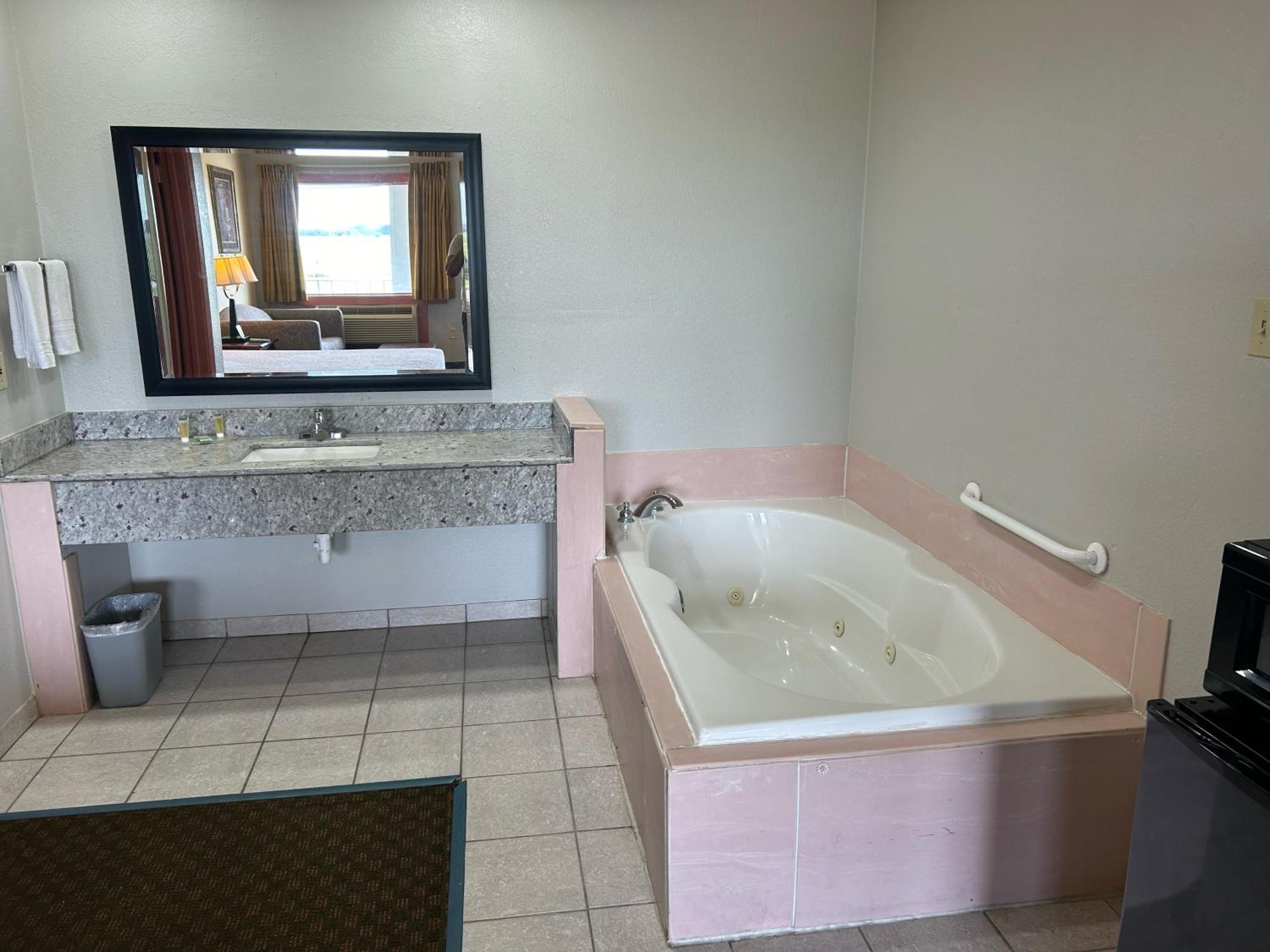 Howards Inn Motel Eunice Ngoại thất bức ảnh