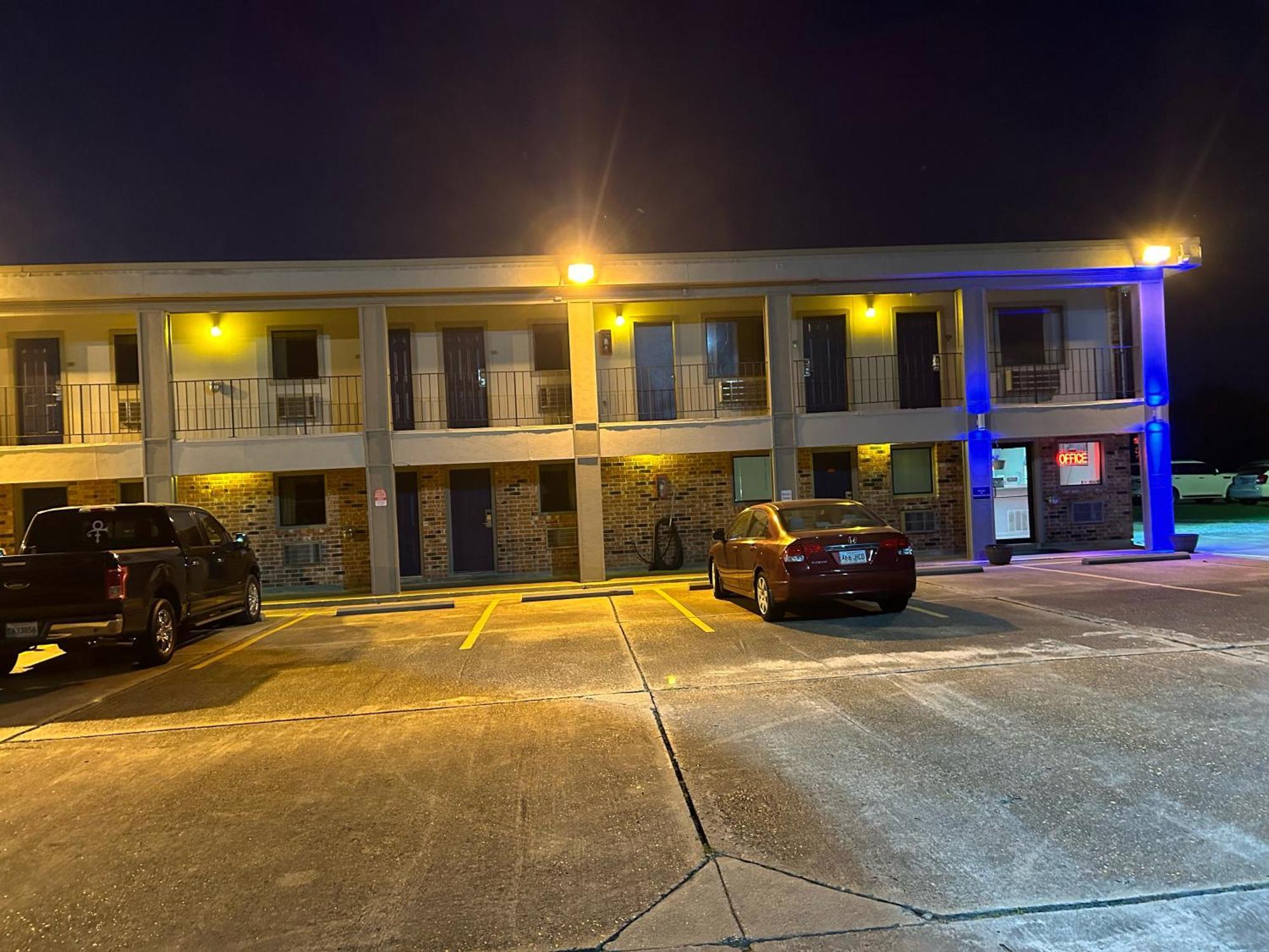 Howards Inn Motel Eunice Ngoại thất bức ảnh